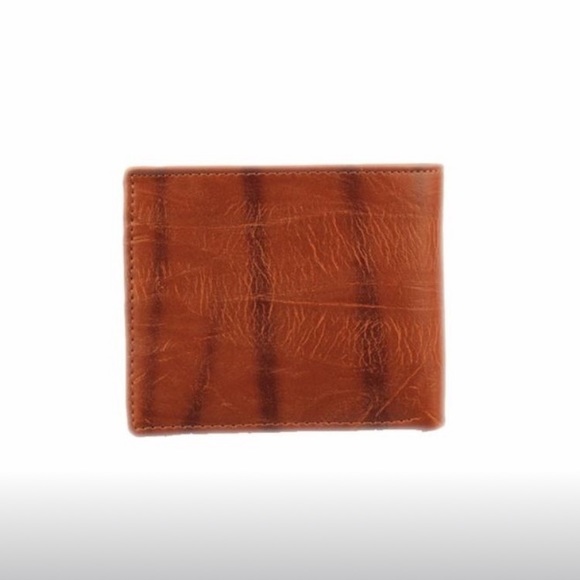 Men’s Leaf Pattern Wallet - Picture 10 of 10